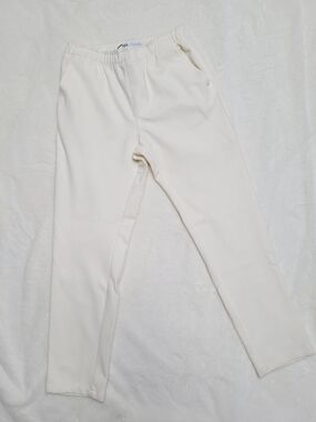 Zara Women's Cream Colored Pant-